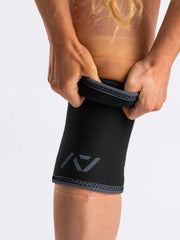 A7 Hourglass ニースリーブ IPF Approved『Shadow Stone』Stiff