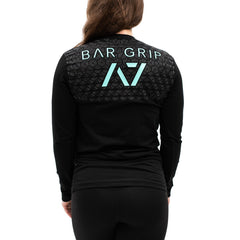 A7 Bar Grip Long Sleeve シャツ『Kilos and Barbells Aqua』UNISEX